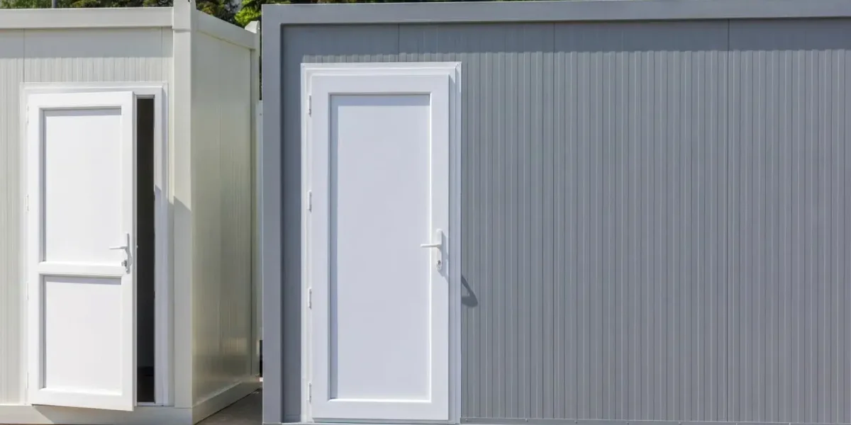 Container Houses made by sandwich panels